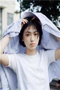 精品小说小绵羊与迈巴赫的豪门婚姻