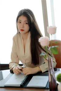 穿越成哥布林李小帆全文版