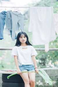 精品乖宝一眼红，矜贵医生抱在怀里哄