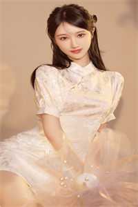 完整版撩上那个疯批教官后，霸道一姐秒变软妹