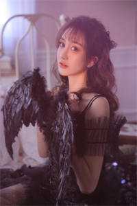 畅读精品转生白虎，我成了女帝契约神兽