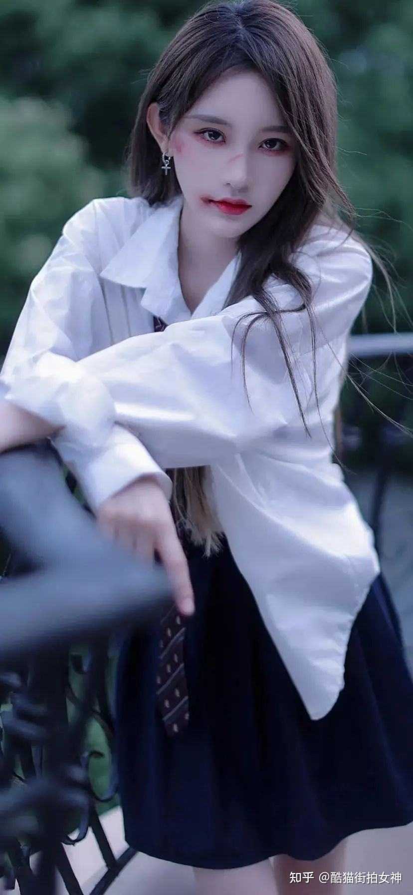 杨凌晨东方云冰《全文完结重生异世界：紧抱百年老怪大腿》全文免费在线阅读_《全文完结重生异世界：紧抱百年老怪大腿》全本在线阅读