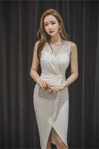 全章阅读身为主角，我除了女帝老婆一无所有