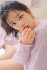 全文章节重生拒绝舔青梅，捡到社恐小富婆
