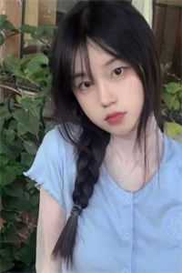 长篇小说阅读身为主角，我除了女帝老婆一无所有