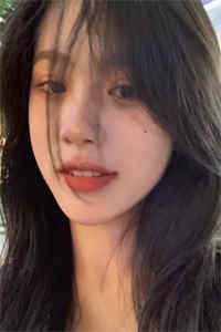 完整阅读穿成霸总妻我炮灰碾压女主角师绯叶