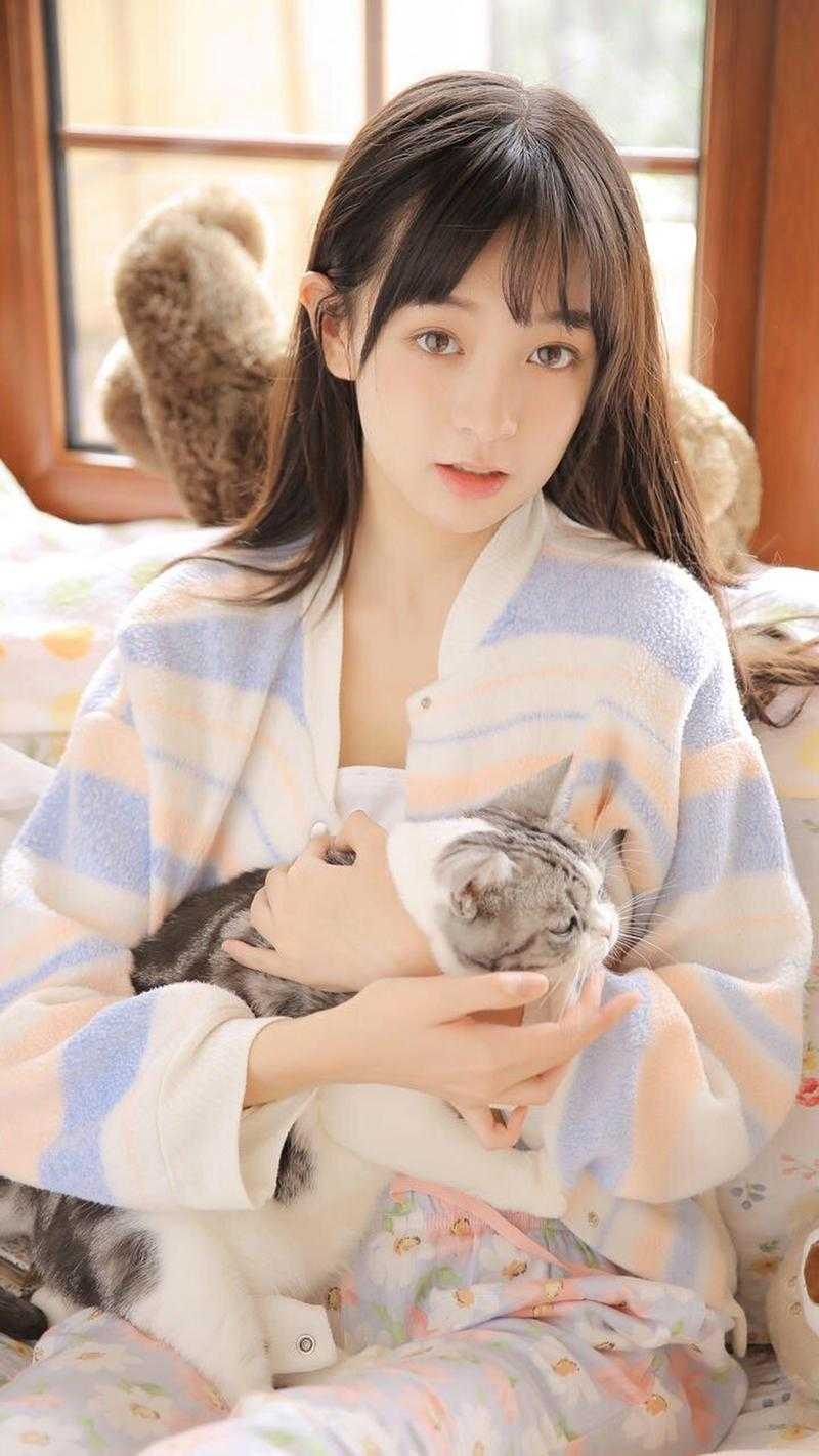 真祖宗披着马甲重生了