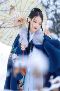 贱奴变杀神？系统督促我这样的啦章节