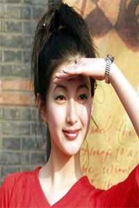 那么这次就让她先转身吧