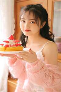 张洛婷李苒(虐文女主不干了，撕掉剧本他急了)全文免费在线阅读_虐文女主不干了，撕掉剧本他急了完整版免费在线阅读