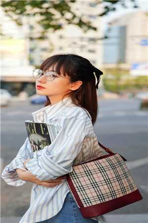 精选热门小说卡布奇诺的猫《山川行止，风禾尽起全文秦楠楠贺成安》小说推荐_《山川行止，风禾尽起全文秦楠楠贺成安》全集免费阅读
