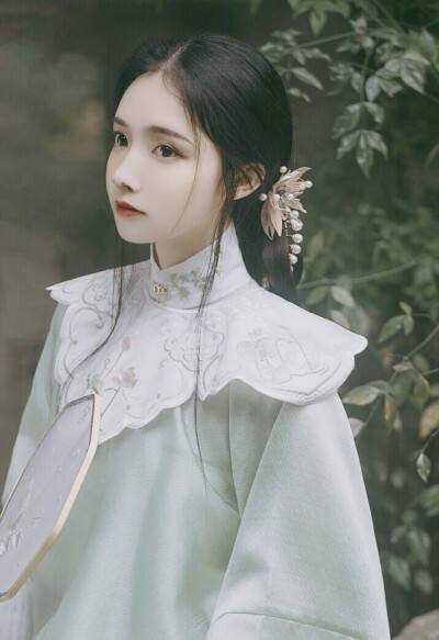 美人多娇画青云陈阳乔英姿无删减 无广告