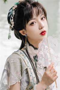 文娱：闪婚后，我的马甲瞒不住了陈凡彭佳欣最新章节