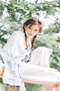 监控人：我变身女音响人