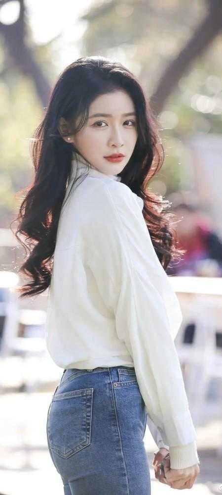 心机销售黏上我的凤凰男未婚夫全文李雪娇宋世杰