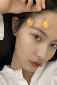 下山后太强了，绝色师姐超宠我