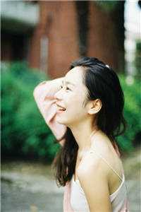 建仁热门的小说妈妈去世后，全家都笑了小说阅读